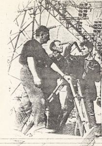 Vertov und Team bei Dreharbeiten zu "Tri pesni o Lenine"