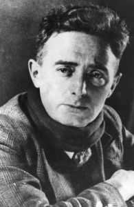 Dziga Vertov, Porträt mit Schal